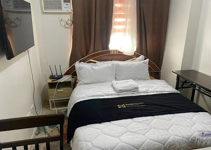 Collins Condotel Apartamento Manila